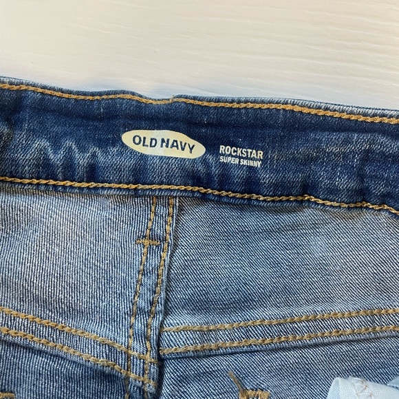 Old Navy rockstar, jeans size 12 - Picture 3 of 4